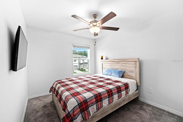 10305 TRUMPET HONEYSUCKLE WAY, San Antonio, FL 33576