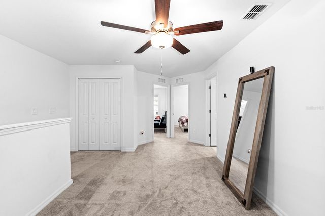 10305 TRUMPET HONEYSUCKLE WAY, San Antonio, FL 33576