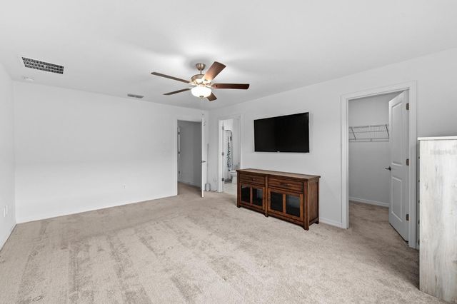 10305 TRUMPET HONEYSUCKLE WAY, San Antonio, FL 33576