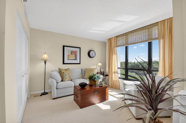 6797 Willow Wood Drive 6056, Boca Raton, FL 33434