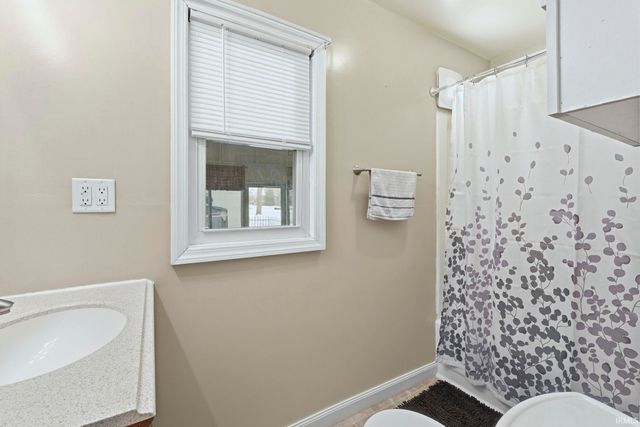 219 S Harrison Street, Garrett, IN 46738