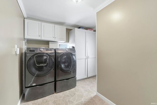 219 S Harrison Street, Garrett, IN 46738