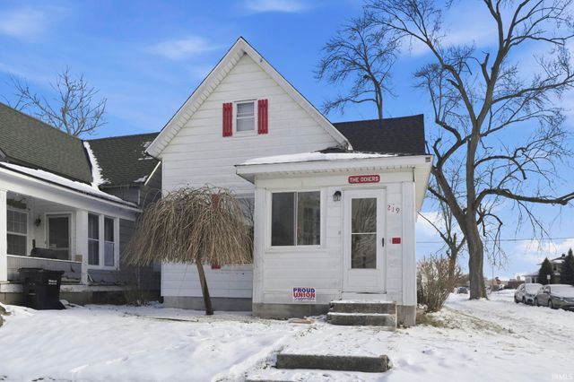 219 S Harrison Street, Garrett, IN 46738