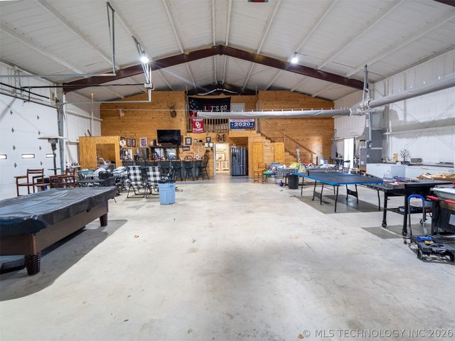 2724 Lark Road, Kingston, OK 73439