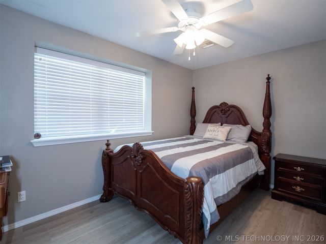 2724 Lark Road, Kingston, OK 73439