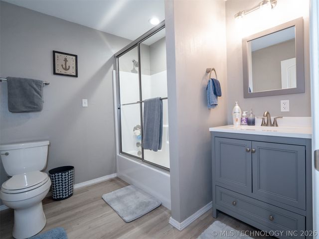 2724 Lark Road, Kingston, OK 73439