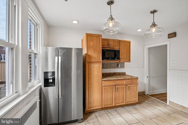 1742 E MAYLAND ST, Philadelphia, PA 19138