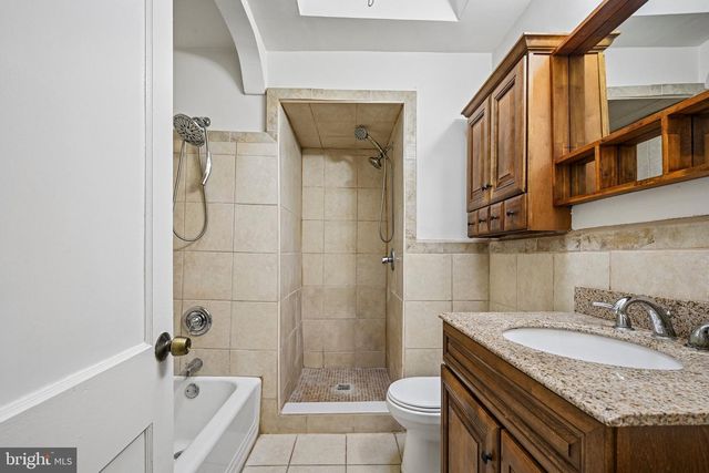 1742 E MAYLAND ST, Philadelphia, PA 19138