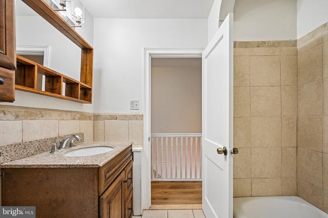 1742 E MAYLAND ST, Philadelphia, PA 19138