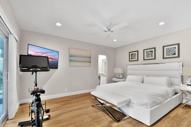 2152 NE 63rd Court, Fort Lauderdale, FL 33308