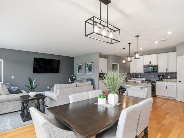 101 Parkview Lane, Cologne, MN 55322