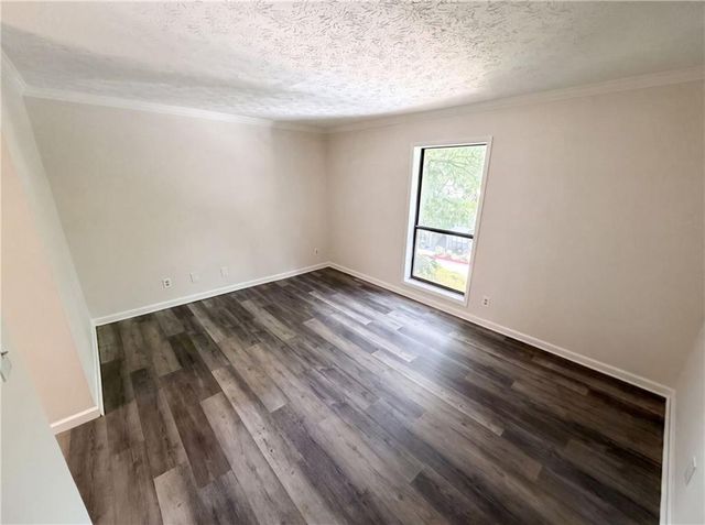 216 Summit North Drive NE, Atlanta, GA 30324