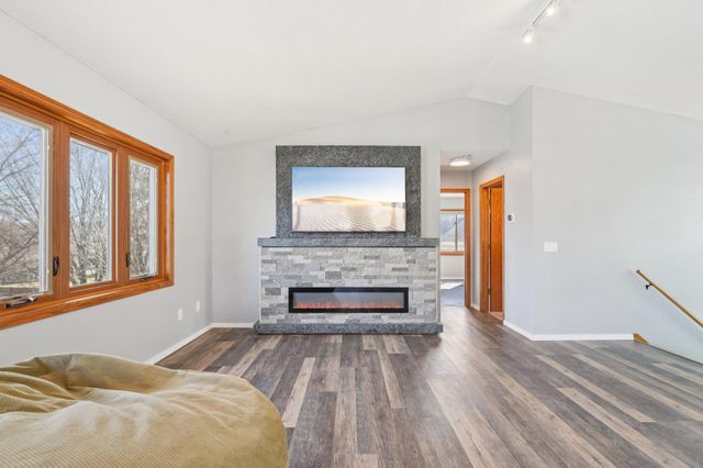 14303 Utica Avenue, Savage, MN 55378