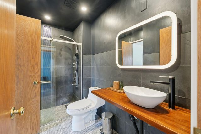 14303 Utica Avenue, Savage, MN 55378