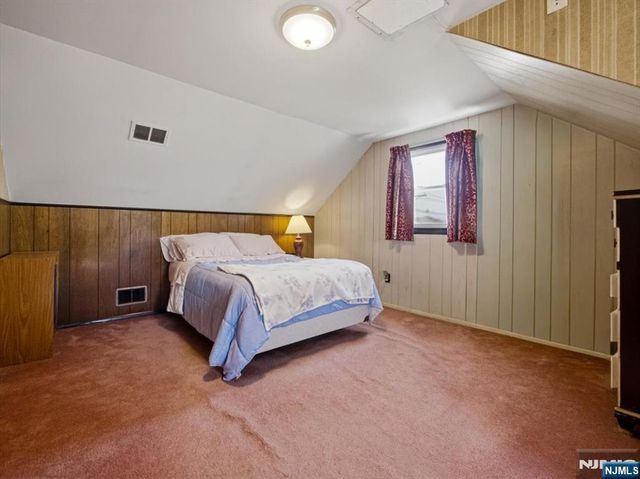 98 Moonachie Road, Moonachie, NJ 07074