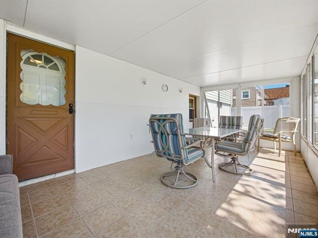 98 Moonachie Road, Moonachie, NJ 07074