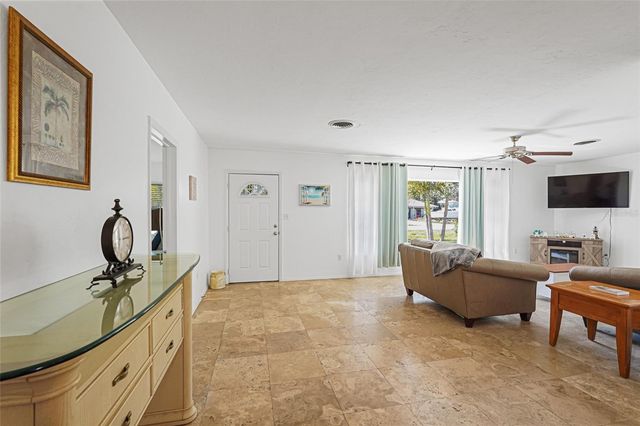 1309 NOKOMIS AVENUE S, Venice, FL 34285