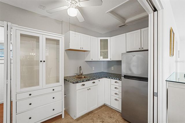 1309 NOKOMIS AVENUE S, Venice, FL 34285