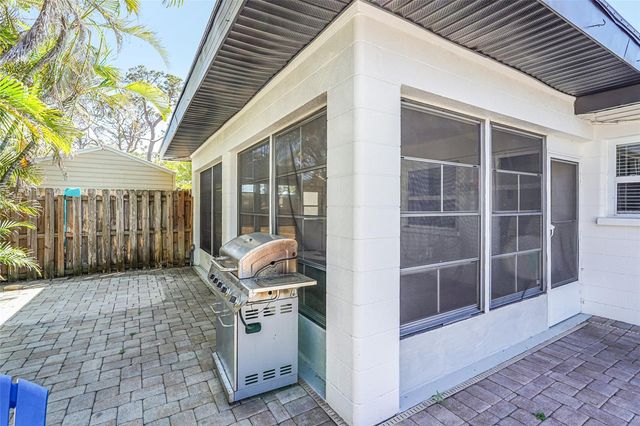 1309 NOKOMIS AVENUE S, Venice, FL 34285
