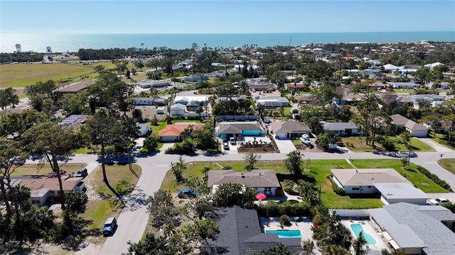 1309 NOKOMIS AVENUE S, Venice, FL 34285