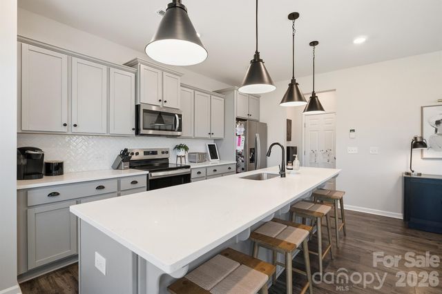 1295 Elizabeth Avenue, Kannapolis, NC 28083