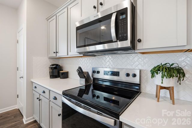 1295 Elizabeth Avenue, Kannapolis, NC 28083