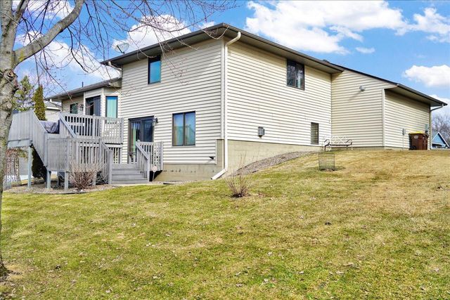 5583 W 140th Street, Savage, MN 55378