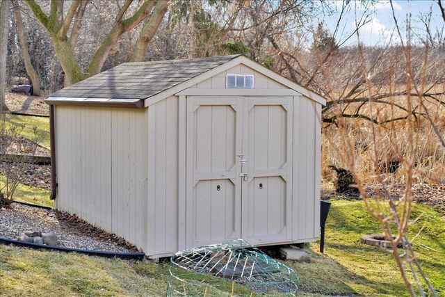 5583 W 140th Street, Savage, MN 55378