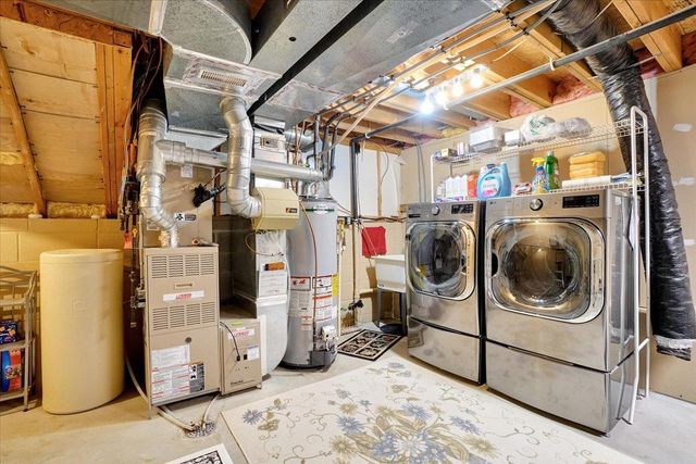 5583 W 140th Street, Savage, MN 55378