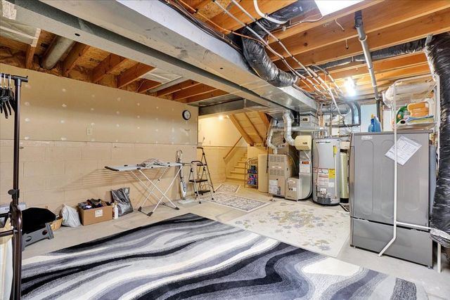 5583 W 140th Street, Savage, MN 55378