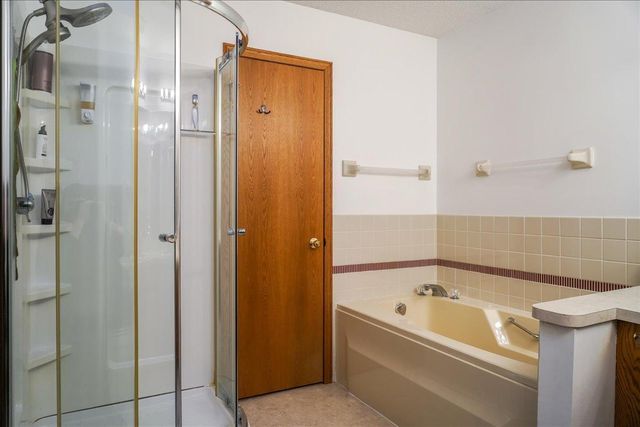 5583 W 140th Street, Savage, MN 55378