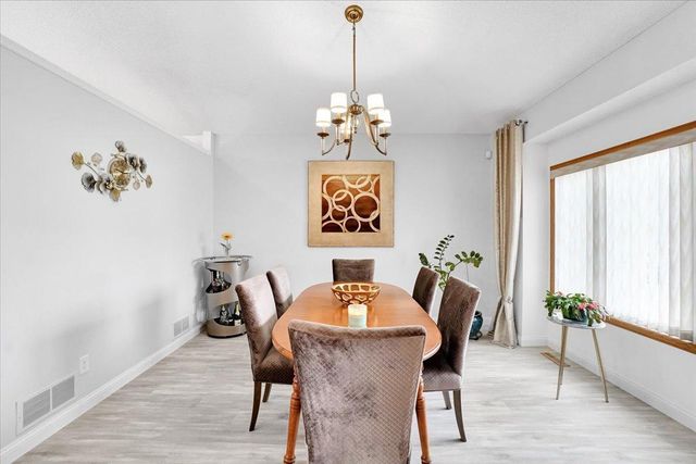 5583 W 140th Street, Savage, MN 55378