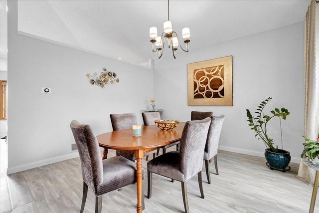 5583 W 140th Street, Savage, MN 55378