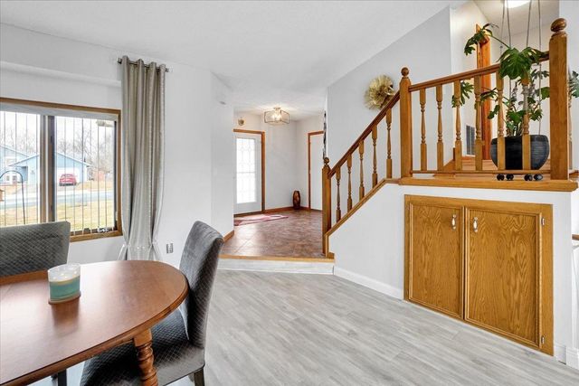 5583 W 140th Street, Savage, MN 55378