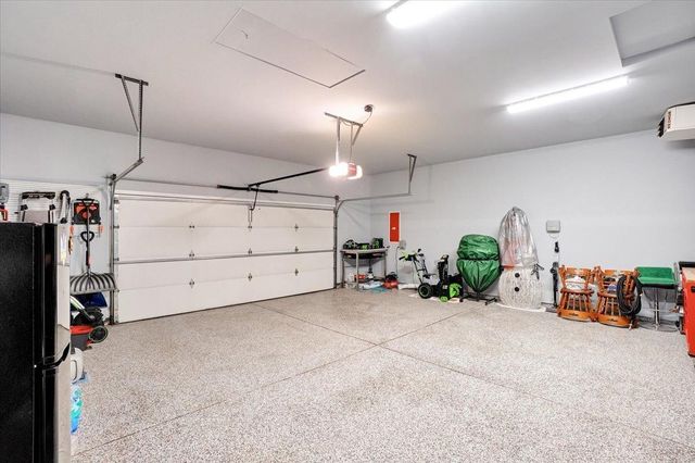 5583 W 140th Street, Savage, MN 55378