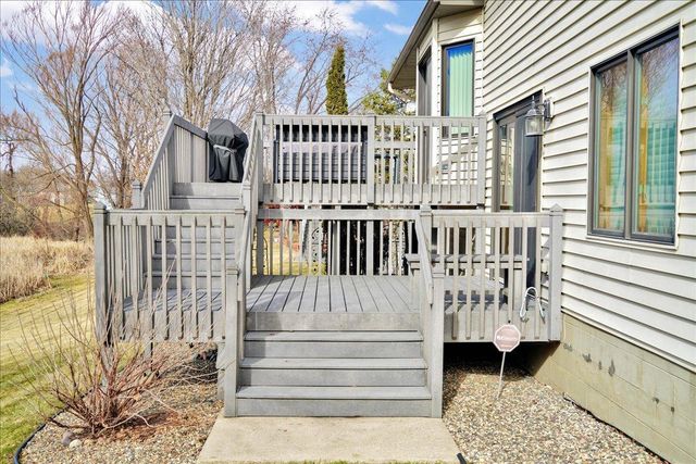 5583 W 140th Street, Savage, MN 55378