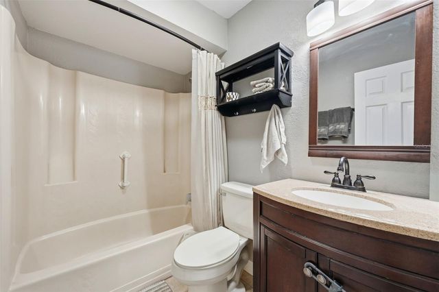 923 PARK DRIVE, Tavares, FL 32778