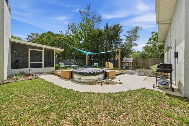 923 PARK DRIVE, Tavares, FL 32778