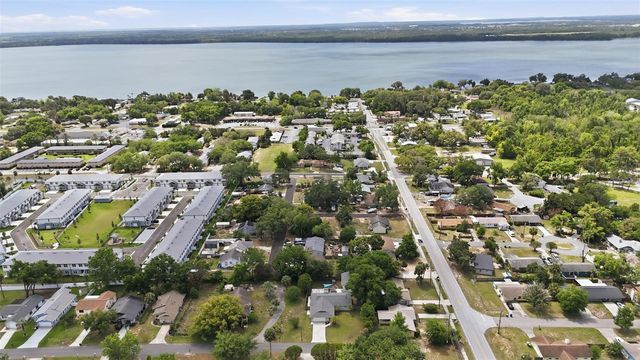 923 PARK DRIVE, Tavares, FL 32778