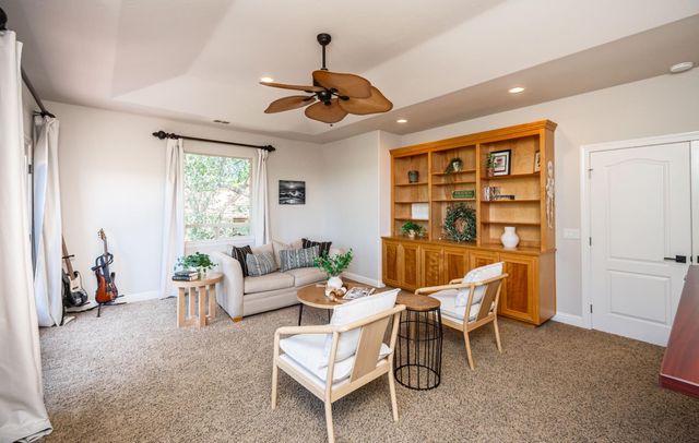 153 Flat Rock Ct, Folsom, CA 95630