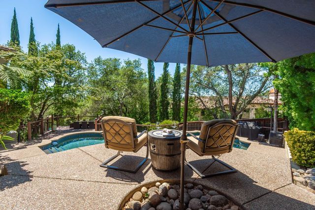 153 Flat Rock Ct, Folsom, CA 95630