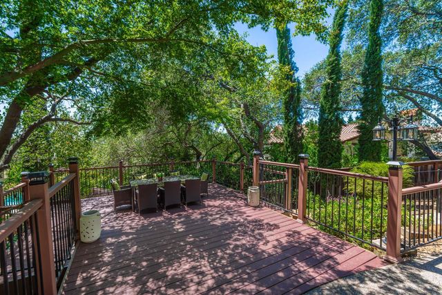 153 Flat Rock Ct, Folsom, CA 95630