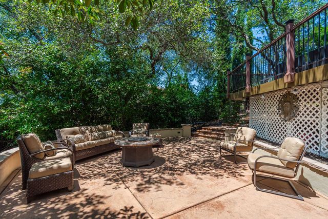 153 Flat Rock Ct, Folsom, CA 95630