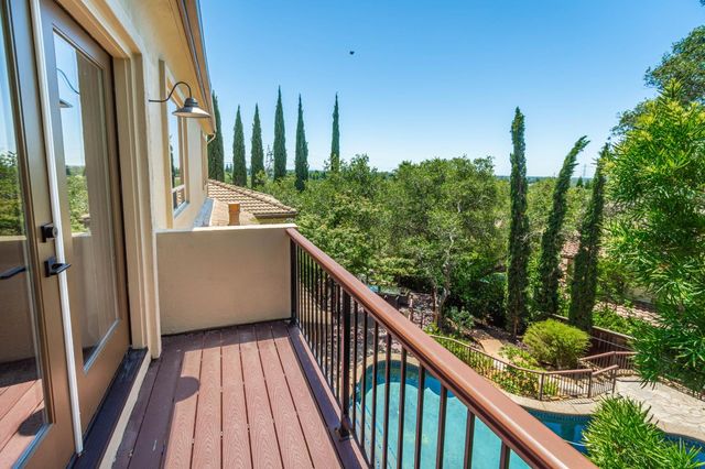153 Flat Rock Ct, Folsom, CA 95630