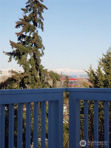 2034 E Harrison Street, Tacoma, WA 98404