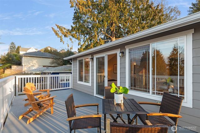 2034 E Harrison Street, Tacoma, WA 98404