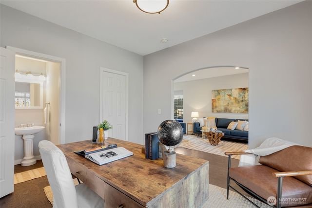 2034 E Harrison Street, Tacoma, WA 98404