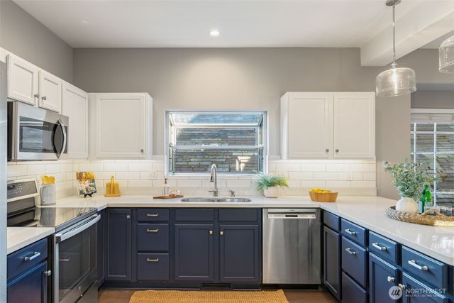 2034 E Harrison Street, Tacoma, WA 98404