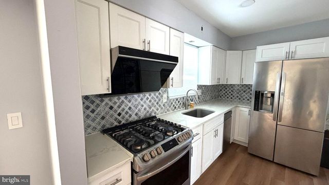 6409 CLIFTON FORGE CIR, Catonsville, MD 21228