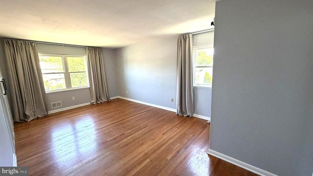 6409 CLIFTON FORGE CIR, Catonsville, MD 21228